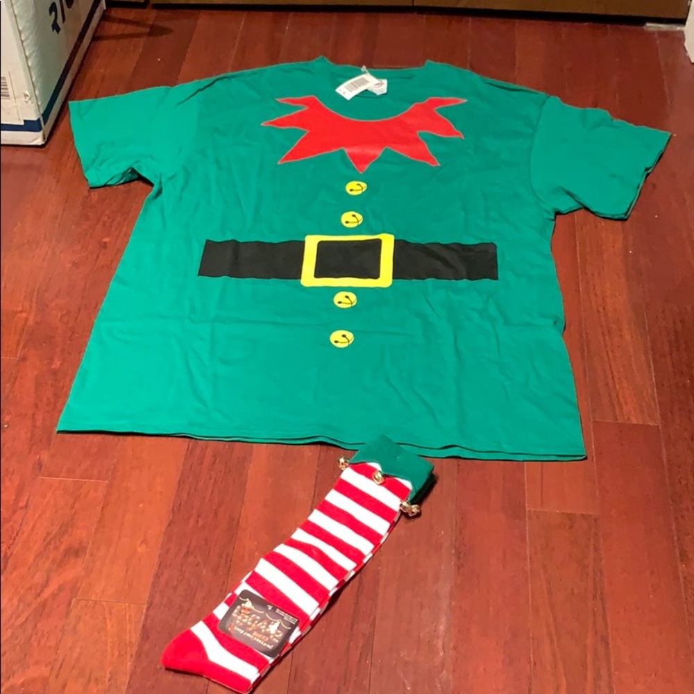 New Elf shirt with jungle socks